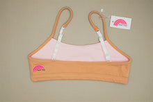 Load image into Gallery viewer, Skater Girl